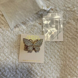 NEW Amrita‎ Singh Butterfly crystal ring